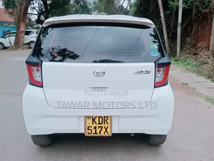 Daihatsu Mira 2017 White