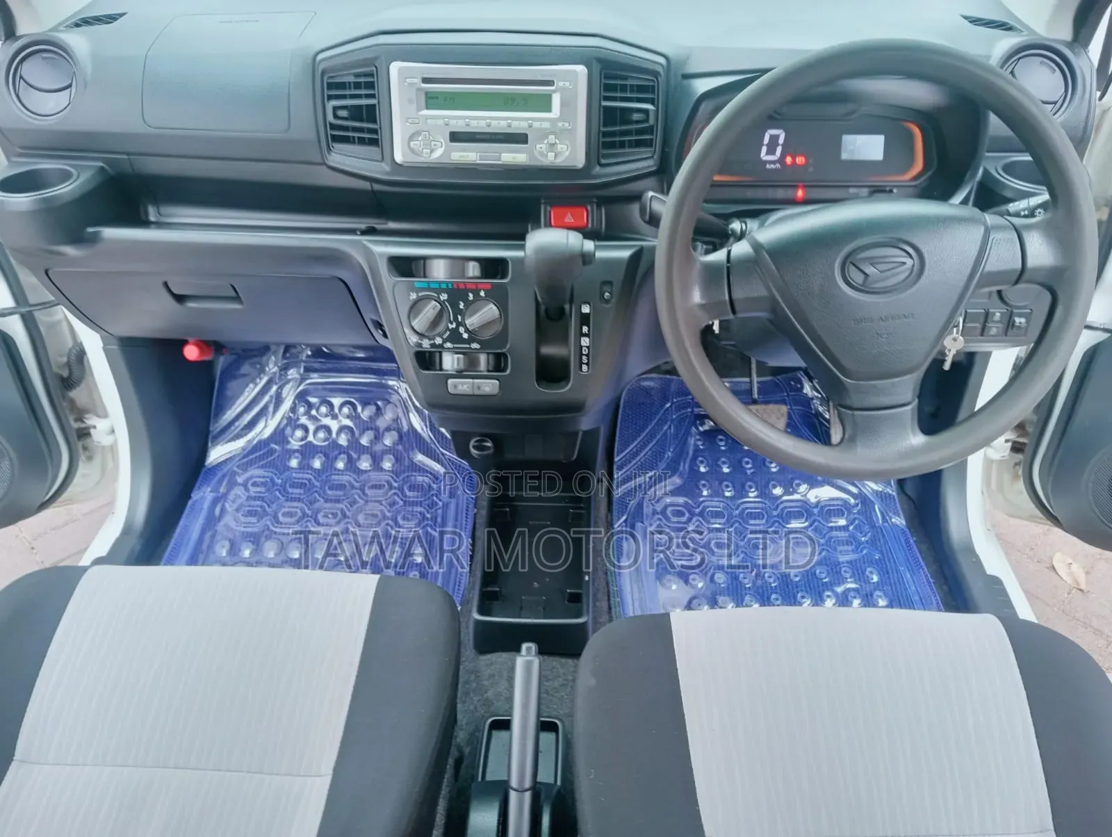 Daihatsu Mira 2017 White
