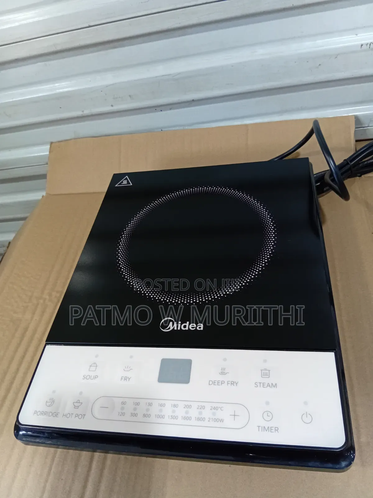1200 Watts Midea Induction Cooker