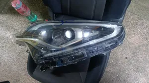 Sienta 2018 Headlights