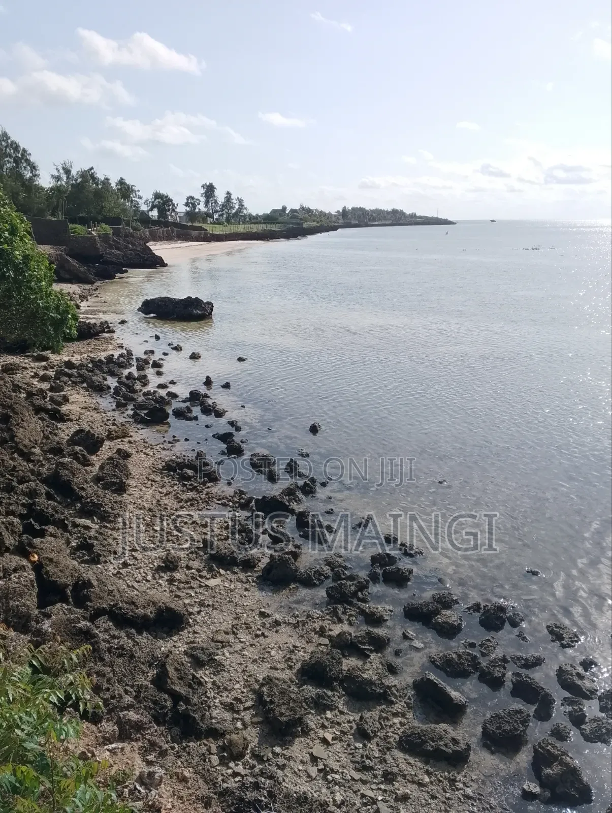7 Acres of Coral Beach Plot for Sale on Malindi.
