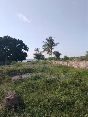 7 Acres of Coral Beach Plot for Sale on Malindi.