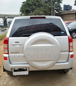Suzuki Escudo 2006 Silver