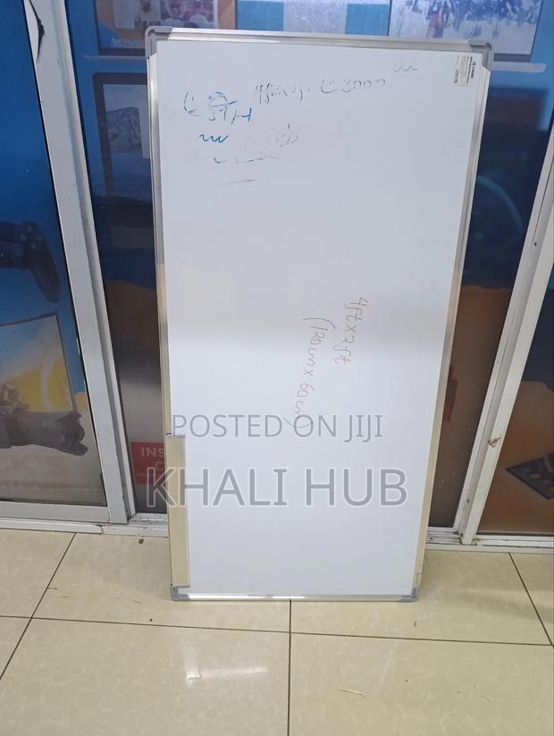 Whiteboard Premium 4ft X 2ft Whiteboard With Aluminium Frame - main view