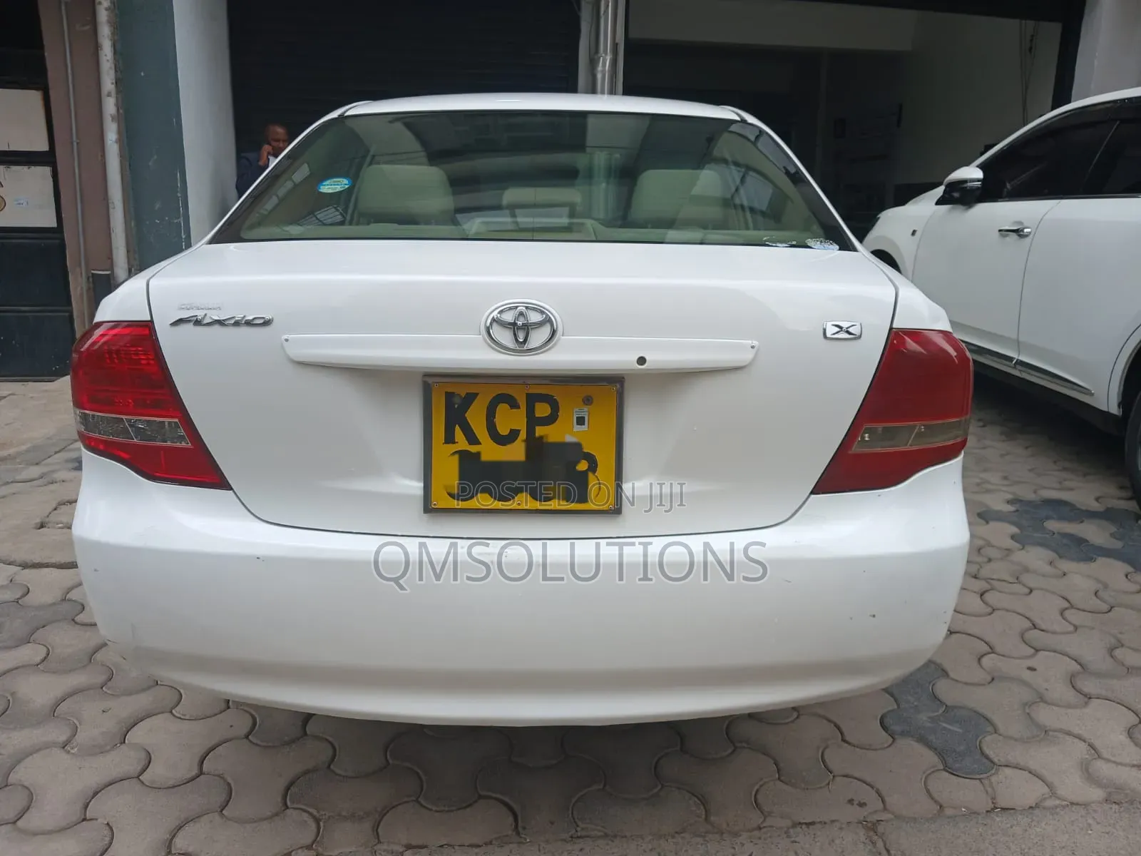 Toyota Axio 2010 White