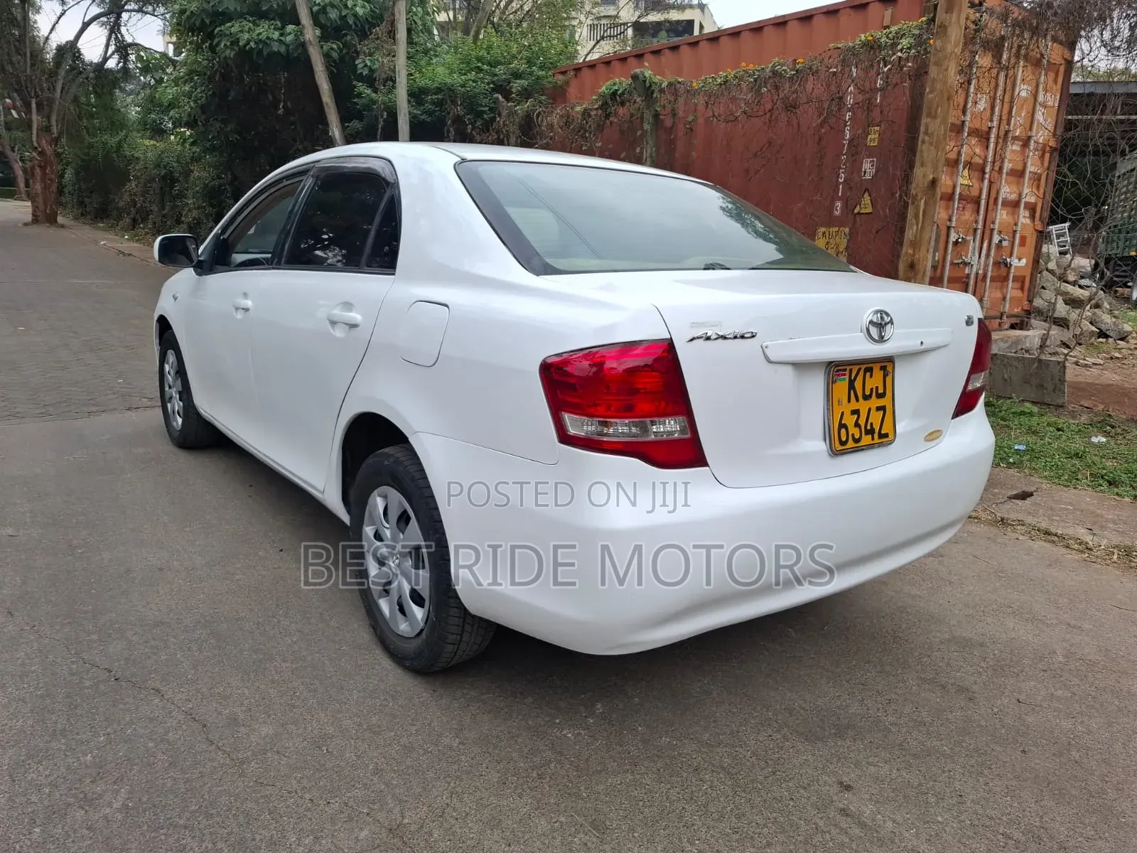 Toyota Axio 1.5 X 2WD 2010 Pearl