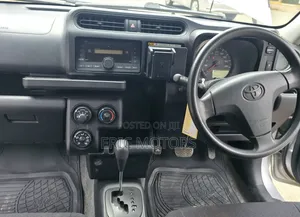 Toyota Probox 2018 Silver