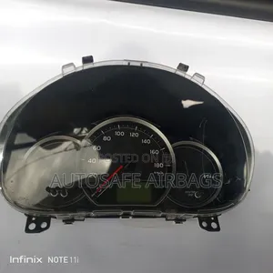 Toyota Vitz Speedometer Clock/ Cluster