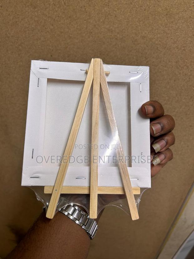 Non Toxic Small Easel With Canvas - main view