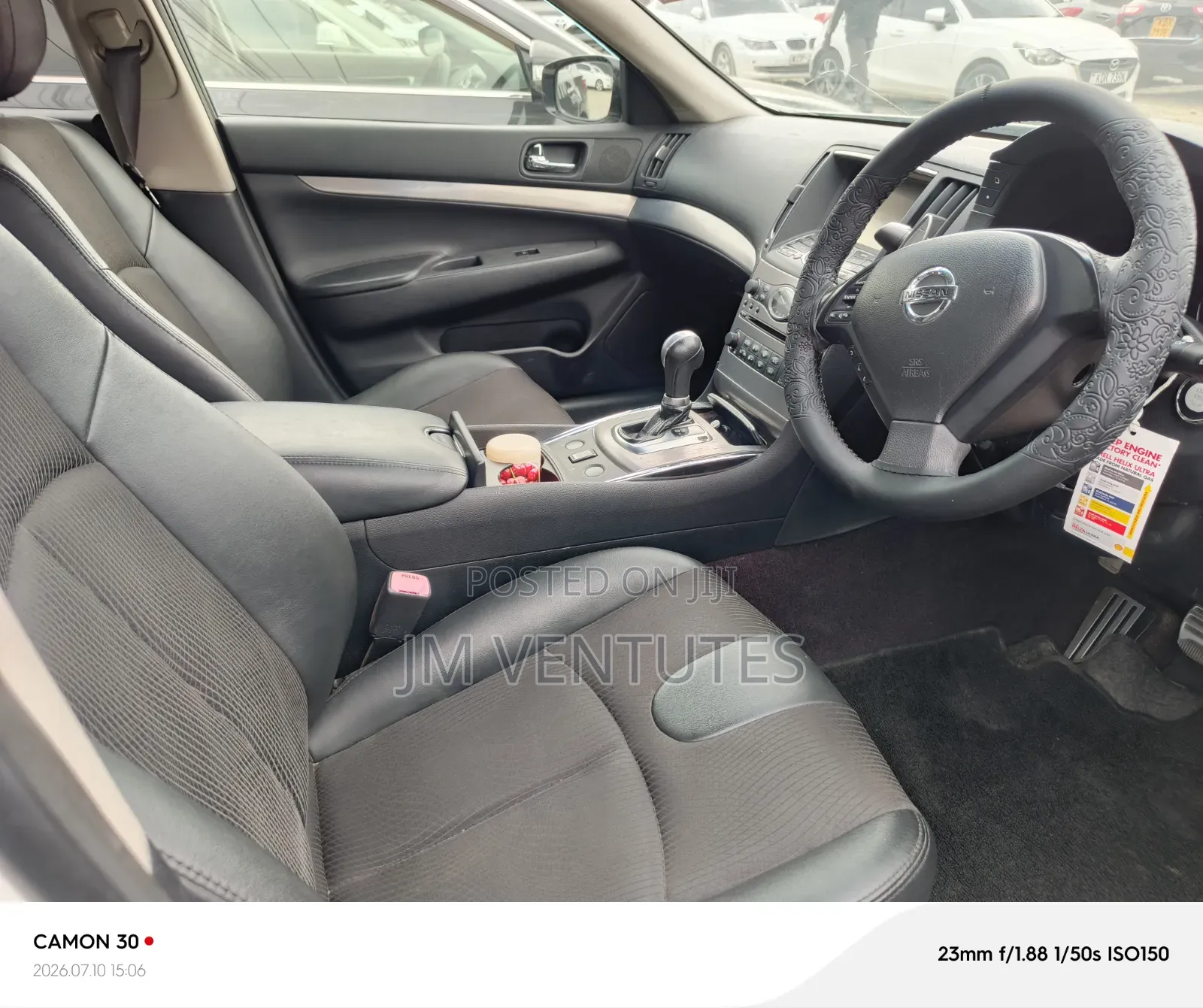 Nissan Skyline 2016 White