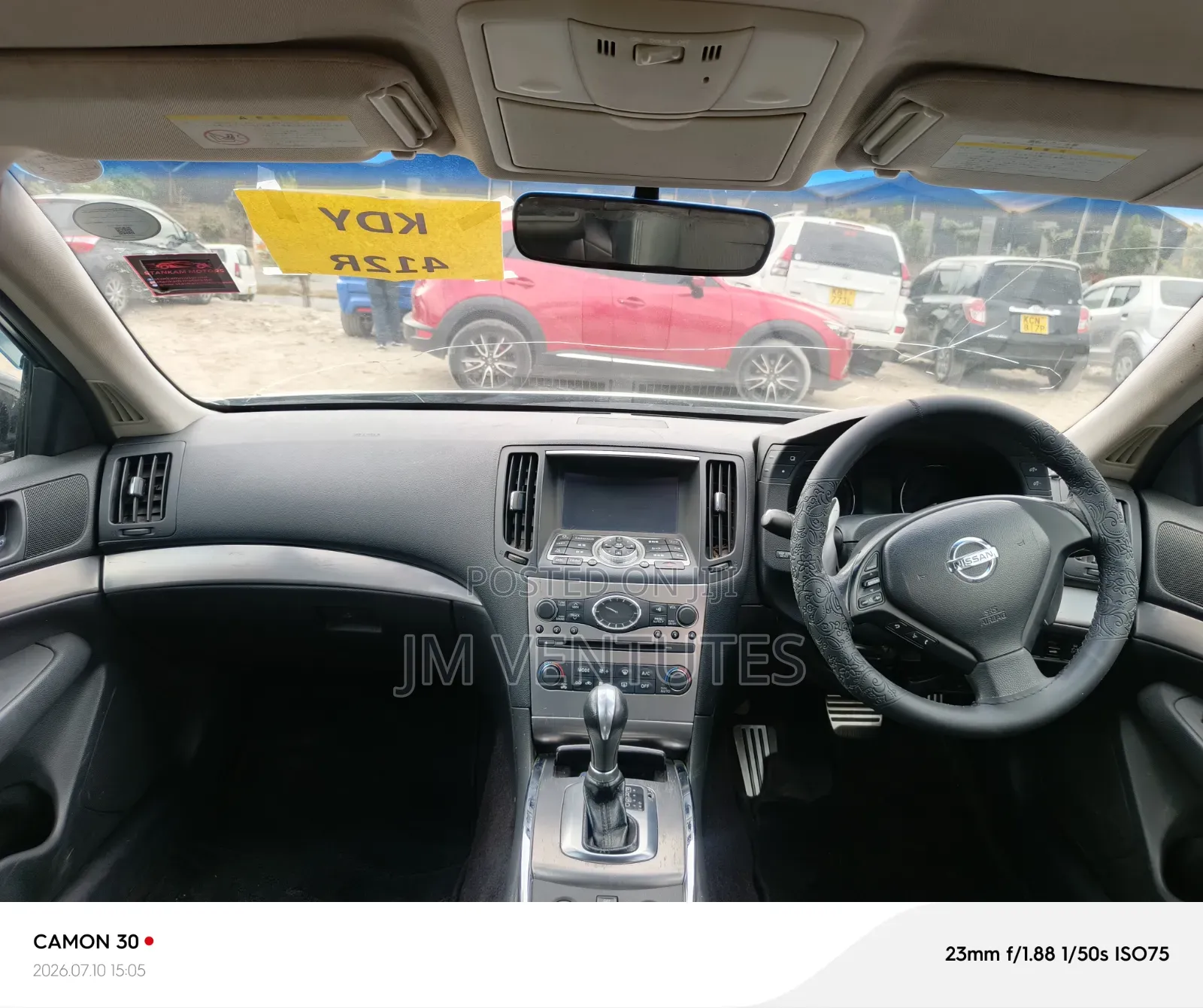 Nissan Skyline 2016 White