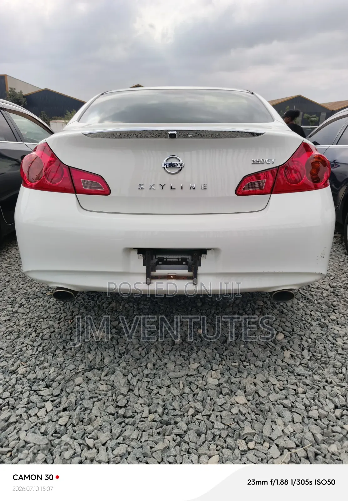 Nissan Skyline 2016 White