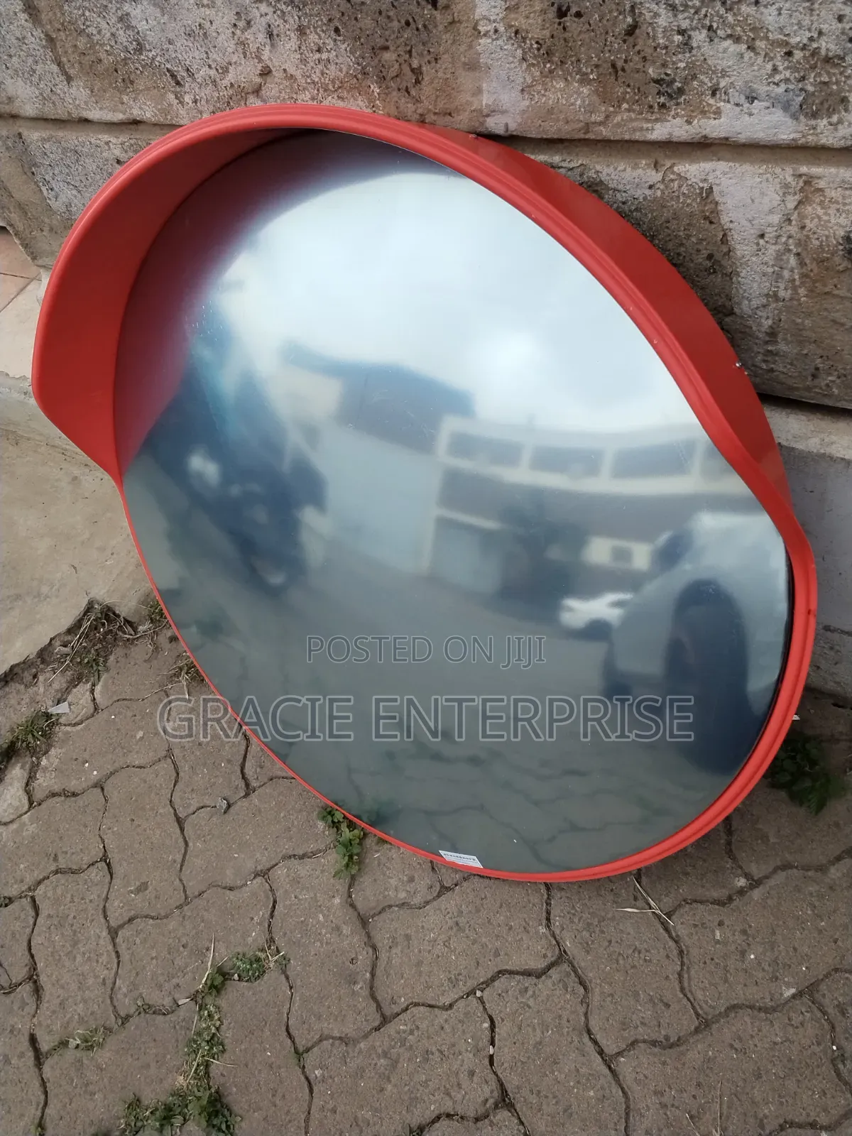 Convex Mirror
