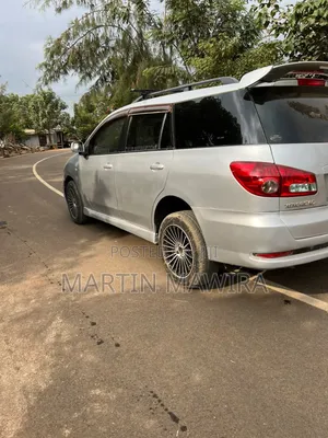 Nissan Wingroad 2010 Silver