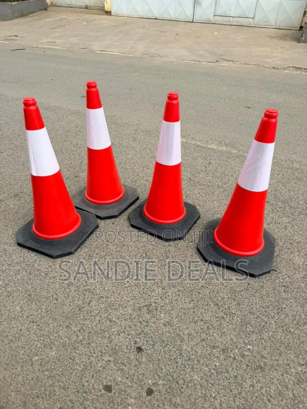 Safety Cones - thumbnail 2