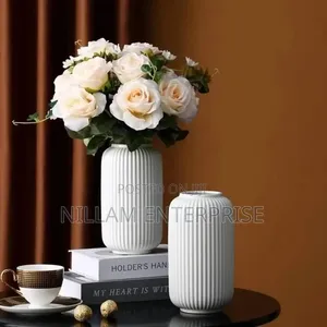 Sleek Heavy Ribbed Modern Elegant Vase