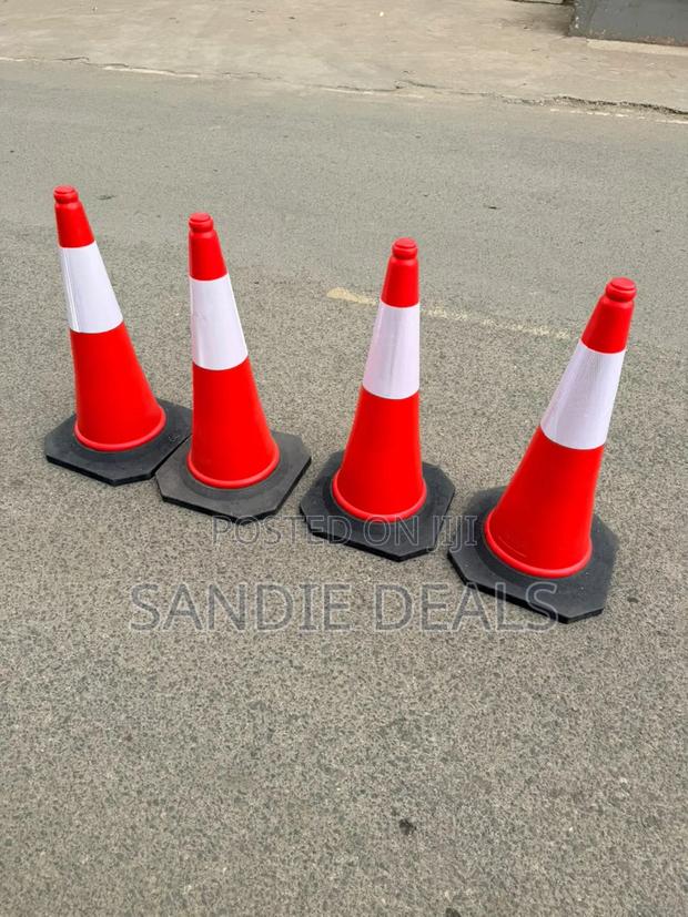 Construction Safety Cones - thumbnail 2