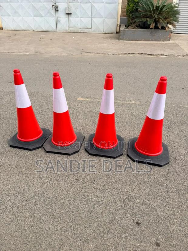 Pvc Traffic Cones - thumbnail 2