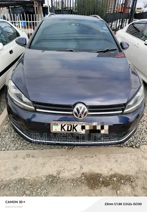 Volkswagen Golf 2015 Blue