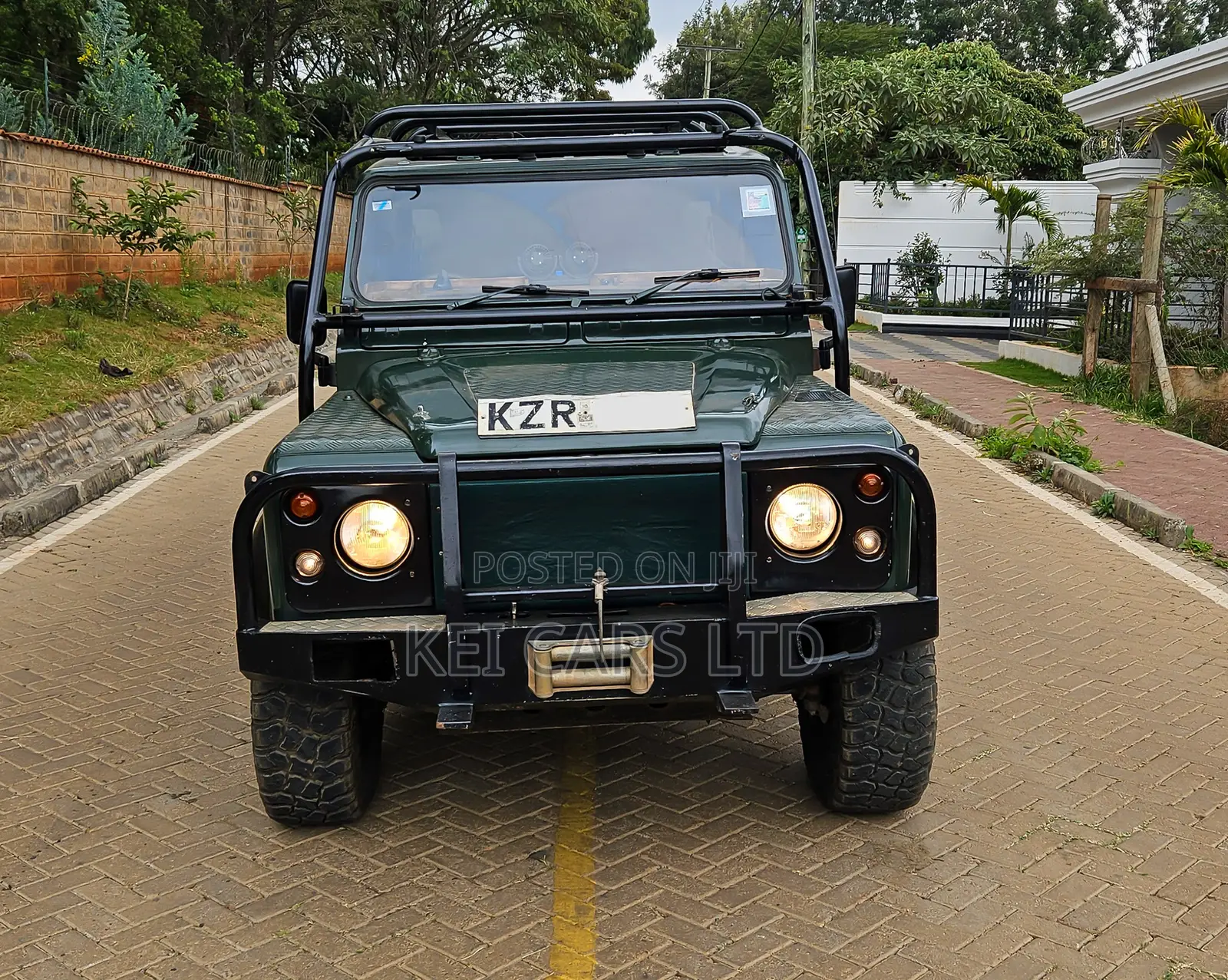 Land Rover Defender 1988 Green