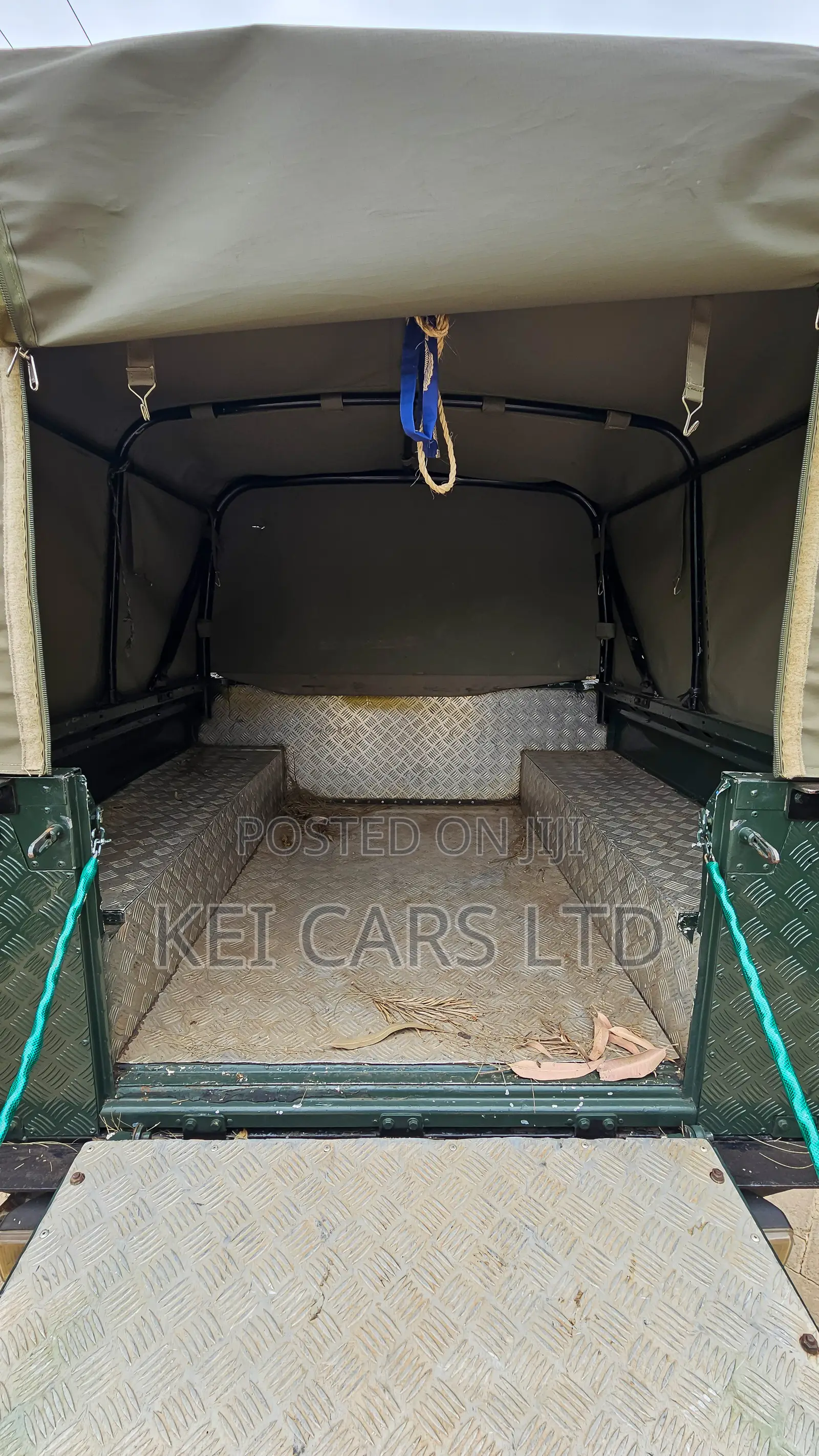 Land Rover Defender 1988 Green