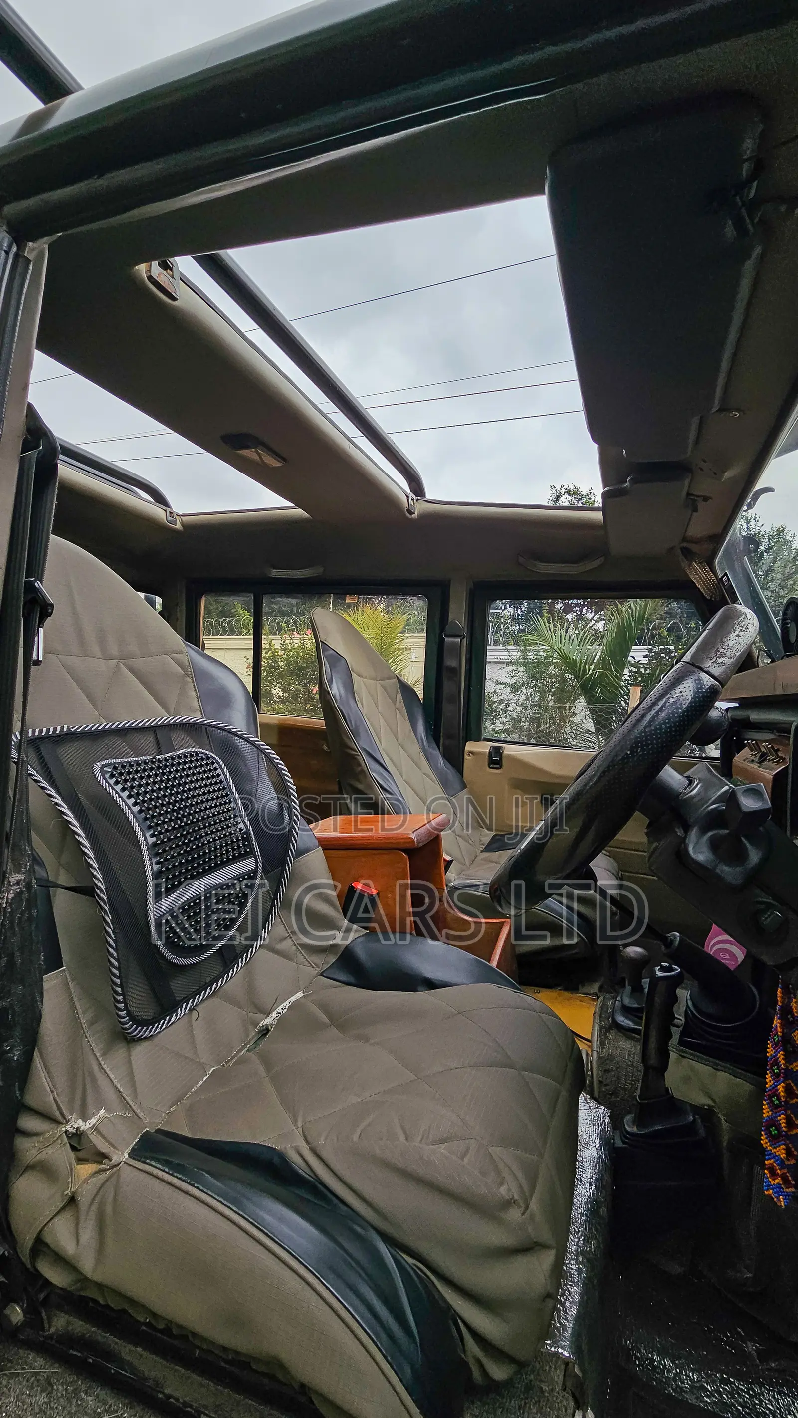 Land Rover Defender 1988 Green