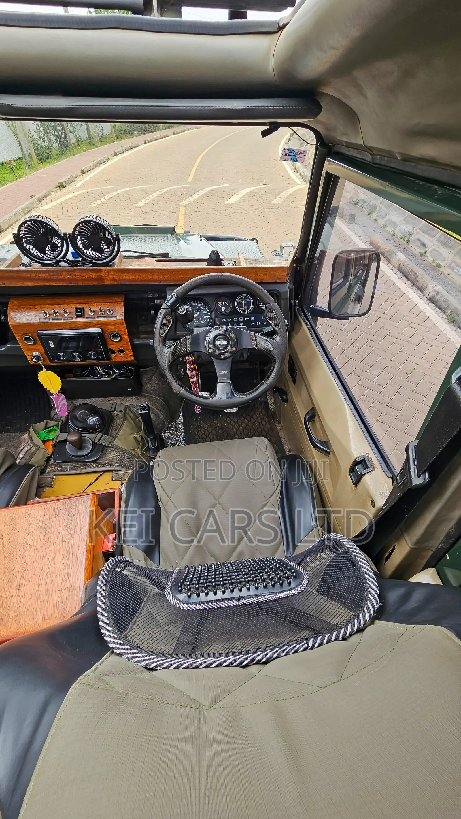Land Rover Defender 1988 Green