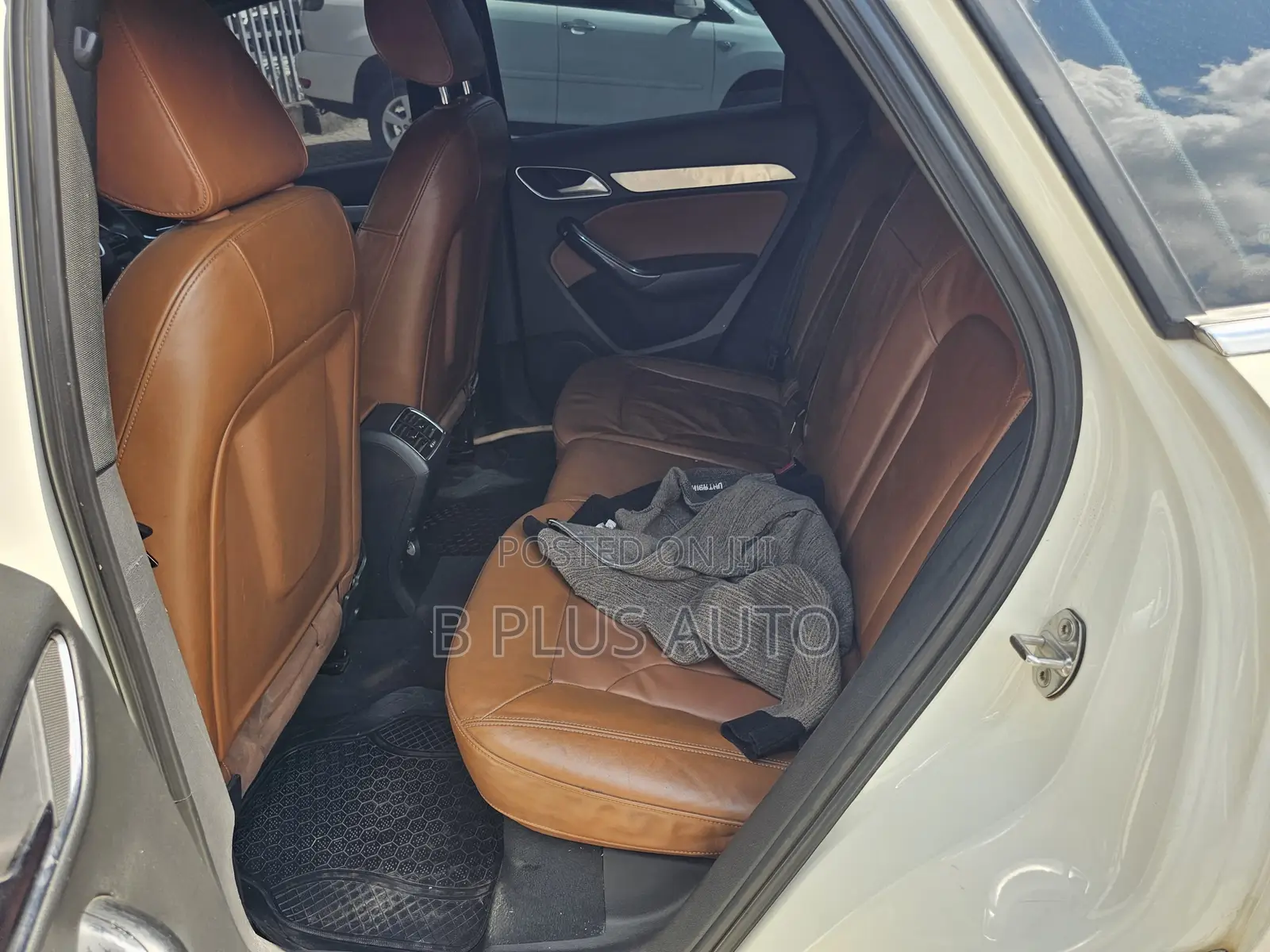 Audi Q3 2013 White