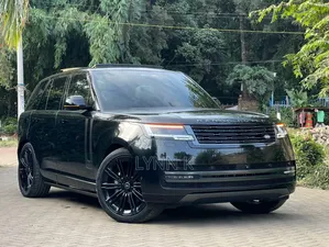 Land Rover Range Rover Vogue 2023 Black