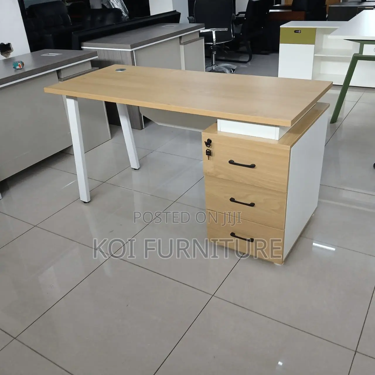 Office Desk; 1.2m Executive Modern Ample Offices Desk