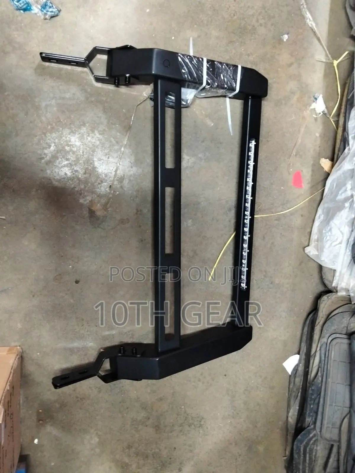 Universal Bullbar With Light