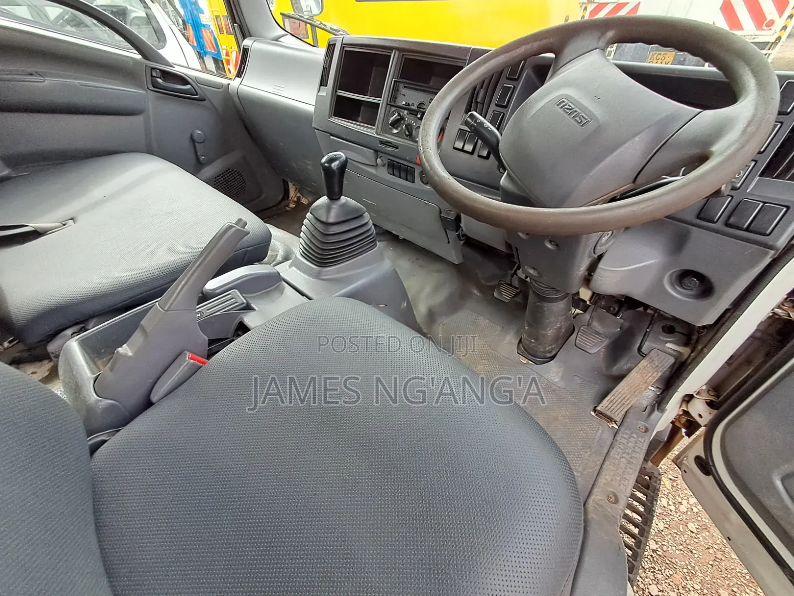 Isuzu NQR Truck