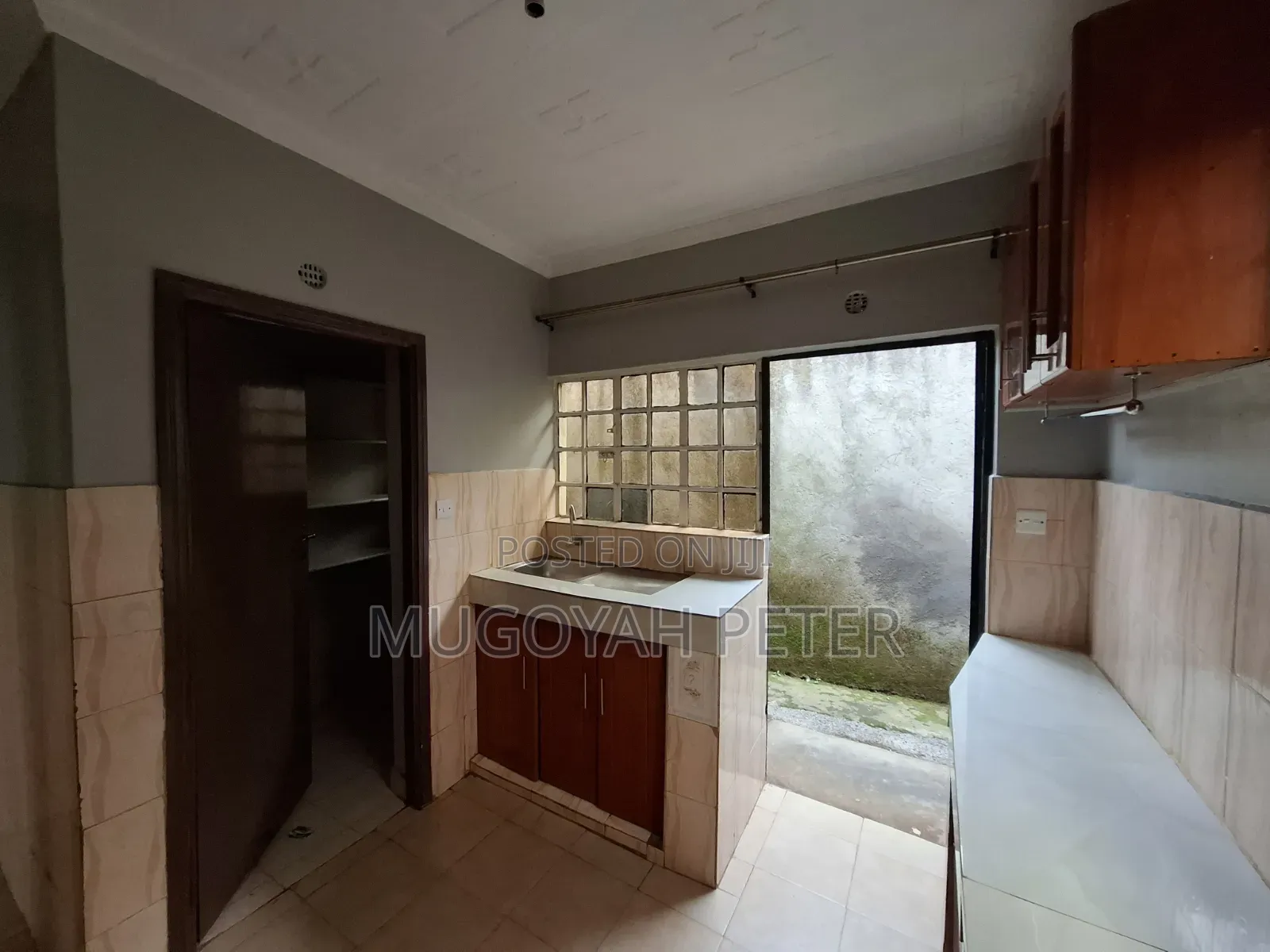 3bdrm Bungalow in Gitaru for rent