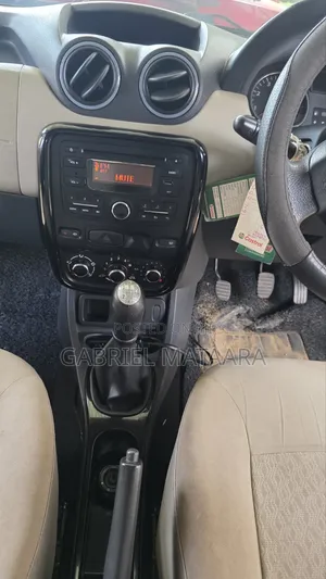 Renault Duster 2014 Gray