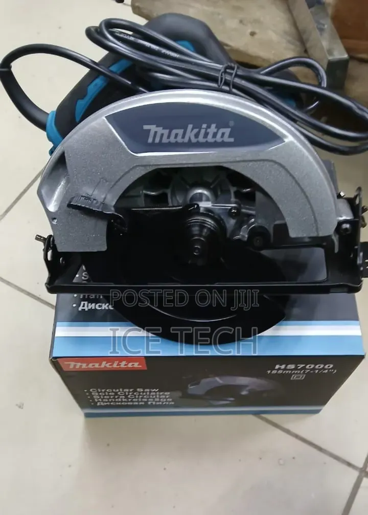 Makita Electric Circular Saw/ 7" Corded Circular Saw