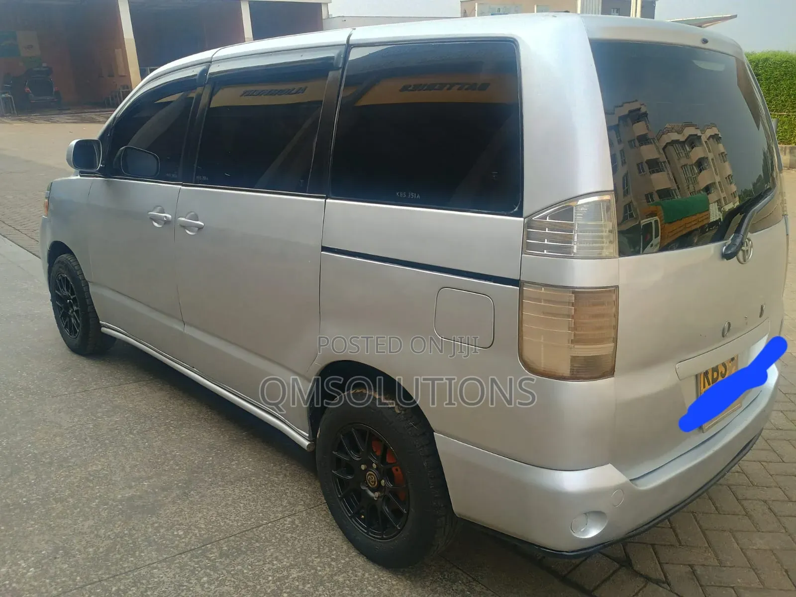 Toyota Voxy 2006 Silver