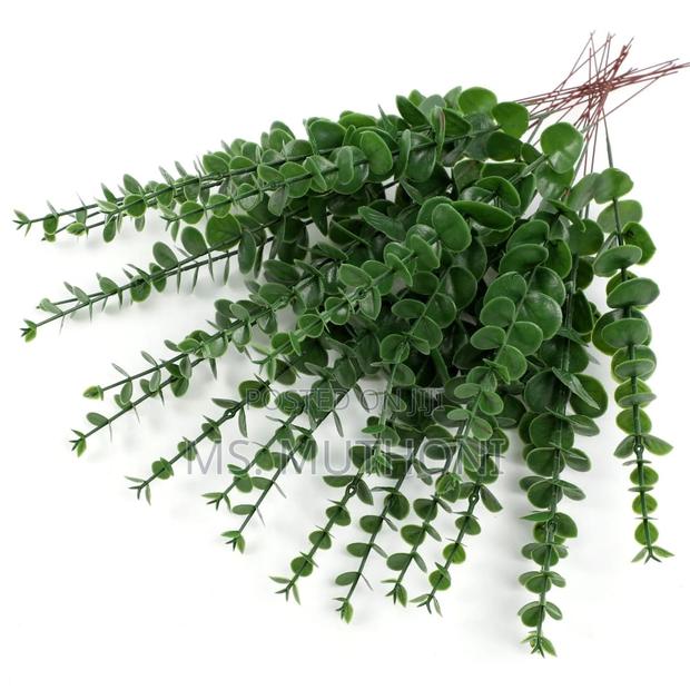 10 PCS Artificial Eucalyptus Stems - main view