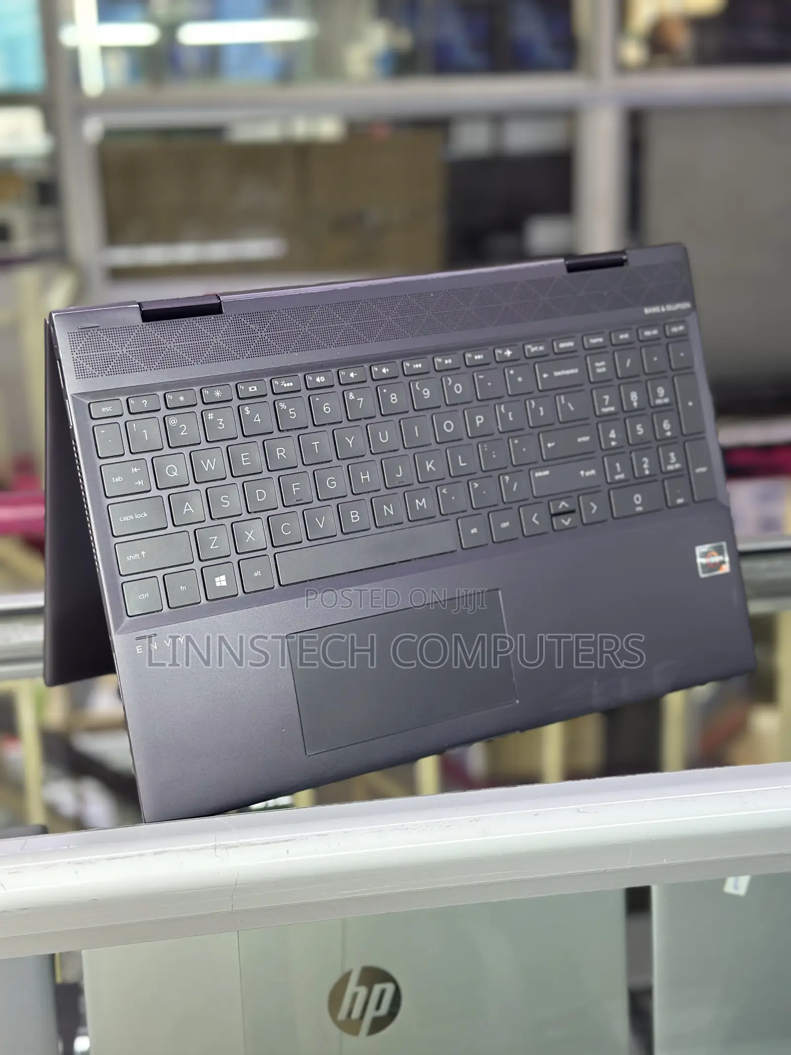 Laptop HP Envy X360 15t 8GB AMD Ryzen 5 SSD 256GB