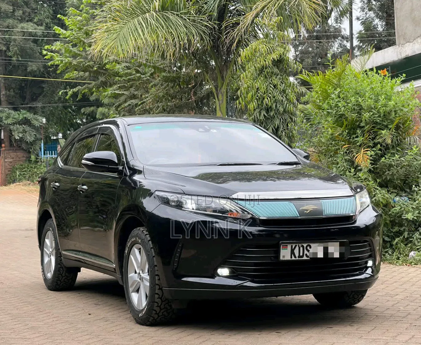 Toyota Harrier 2018 Black