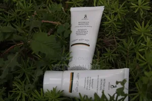 Betarlux Facial Moisturizer