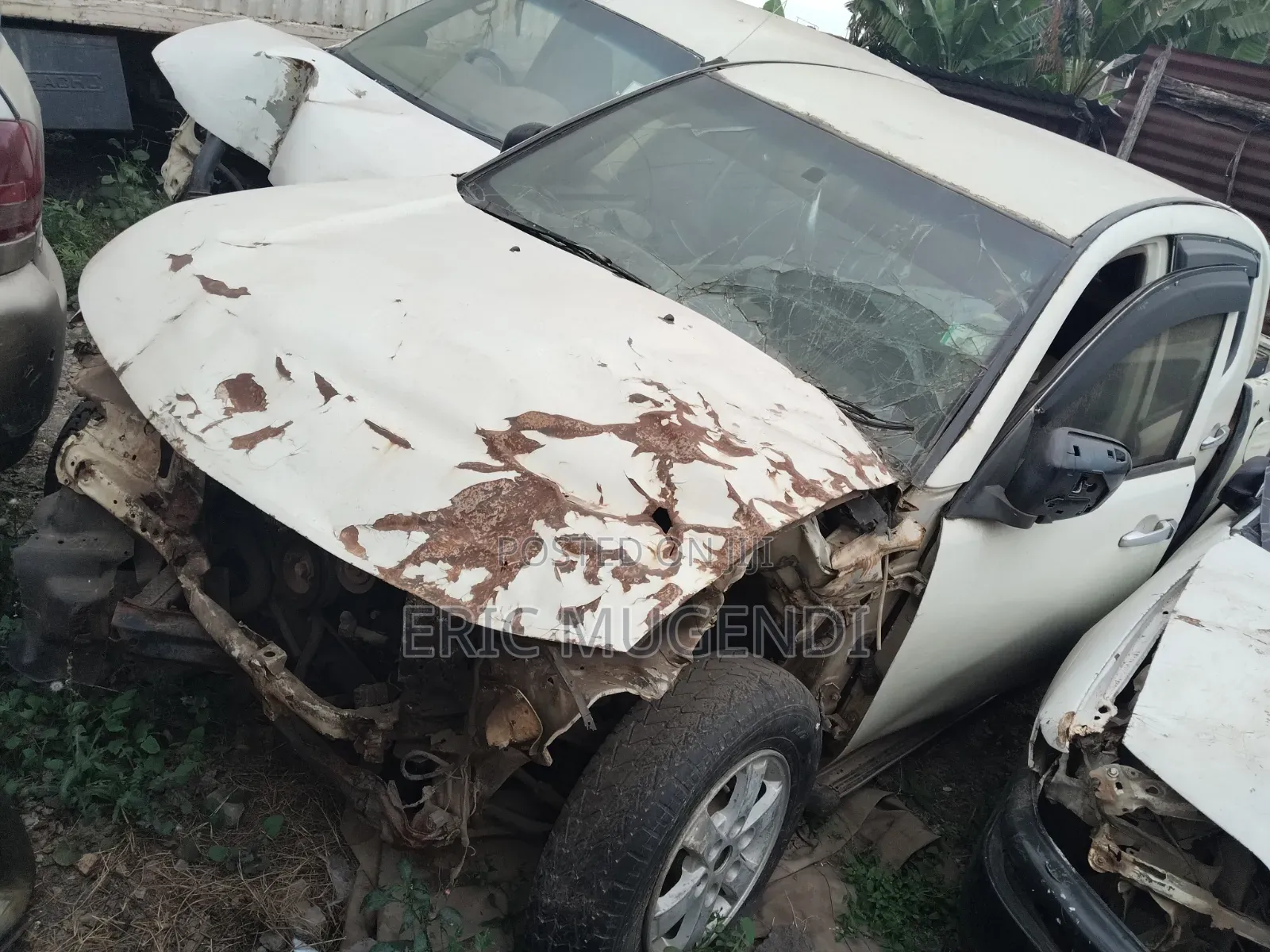 Mitsubishi L200 2012 White
