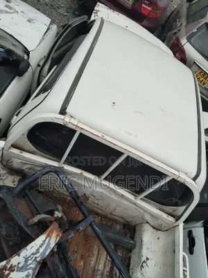 Mitsubishi L200 2012 White