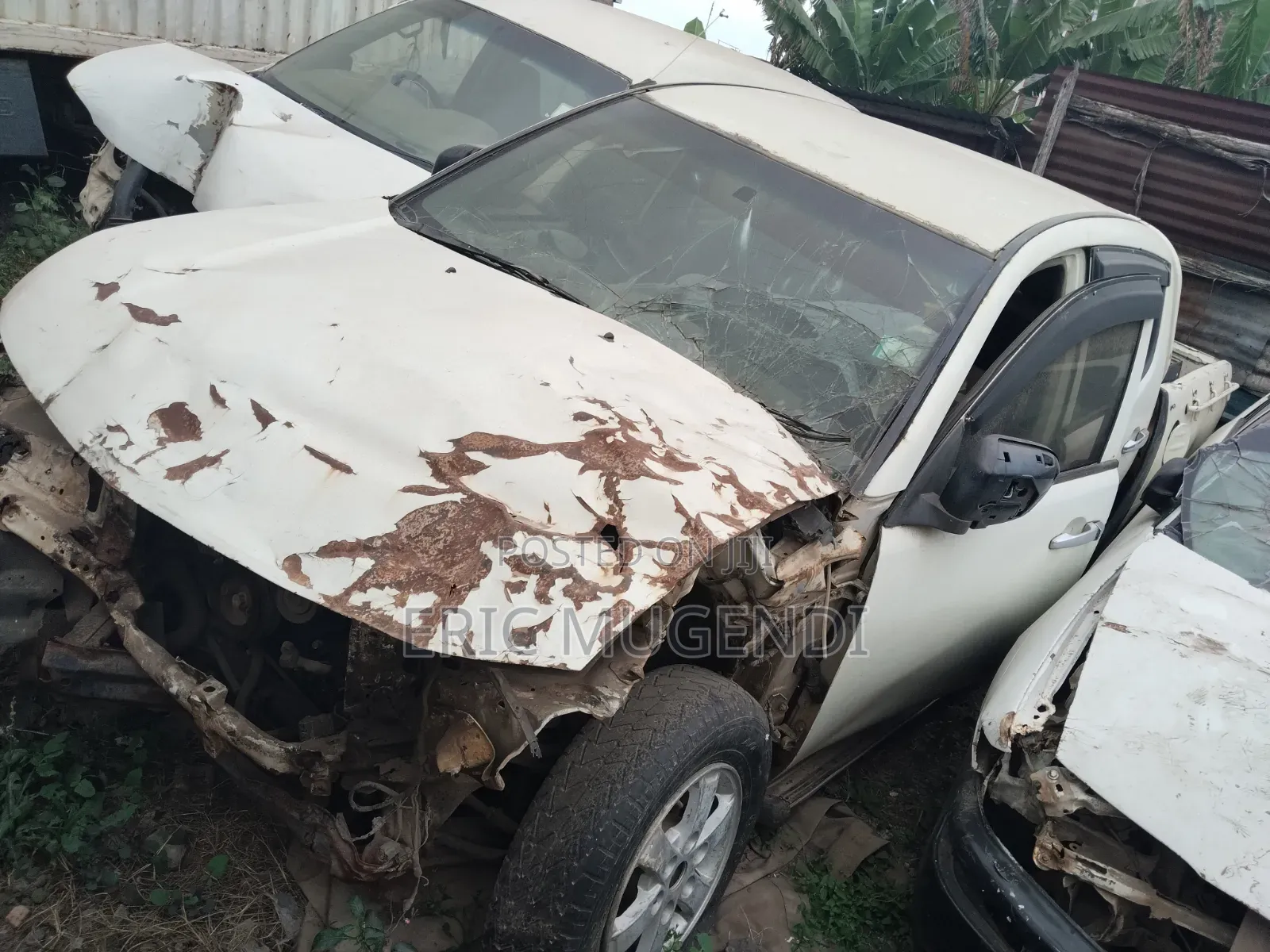 Mitsubishi L200 2012 White