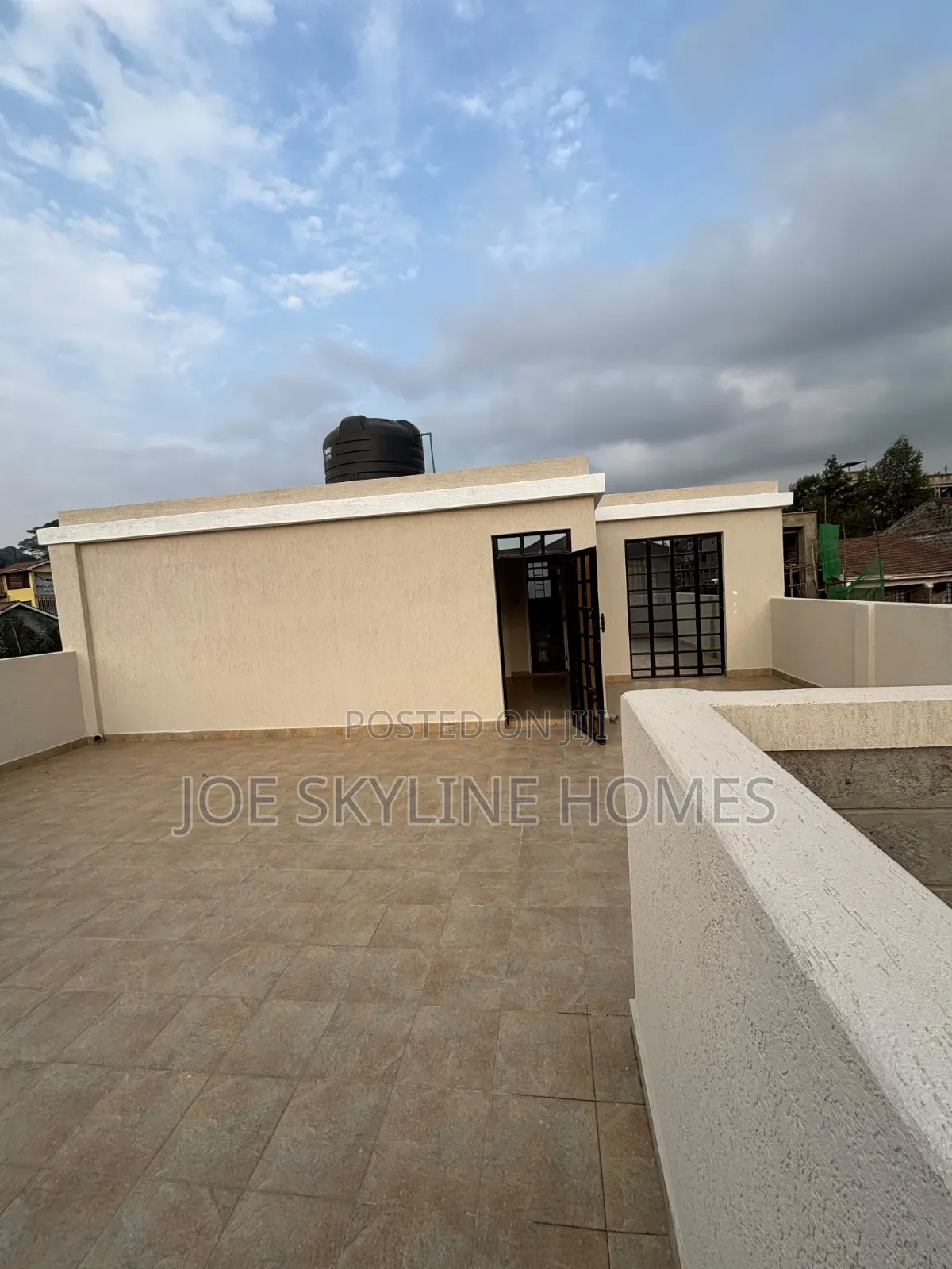 6bdrm Mansion in Ruaka for rent