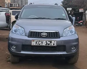 Toyota Rush 2013 Gray