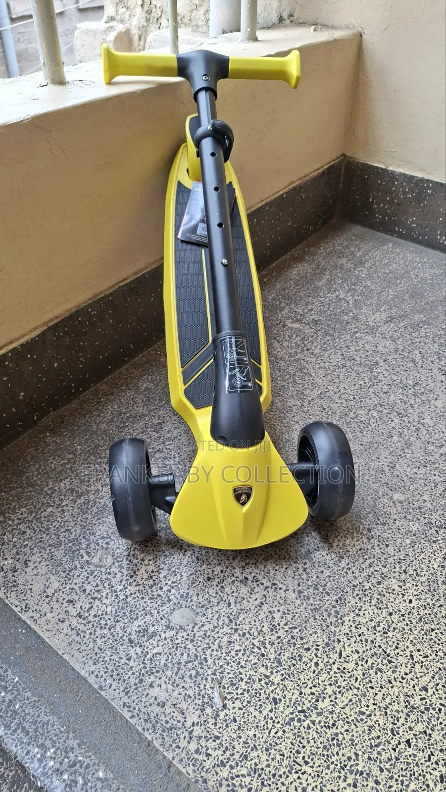 Lamborghini Kick Scooter for Kids – Led Wheels