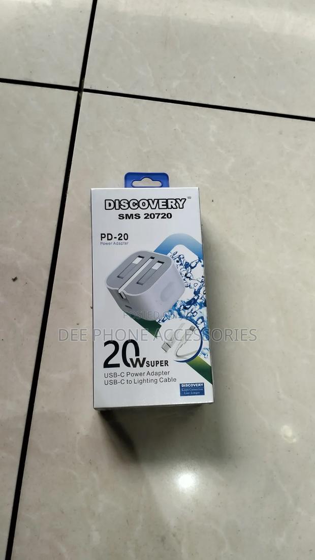 iPhone 12 Pro Max Super Fast Charger - thumbnail 3