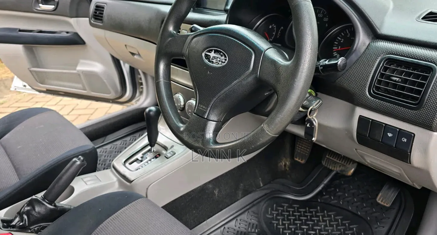 Subaru Forester 2007 Silver