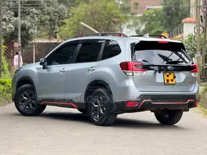 Subaru Forester 2019 Gray