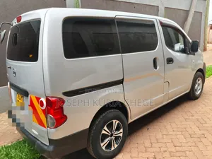 Nissan NV200 2010 Grey